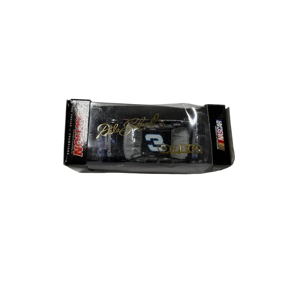Action Dale Earnhardt 3 GM Goodwrench Oreo 2001 Chevy Monte Carlo 1:64 =